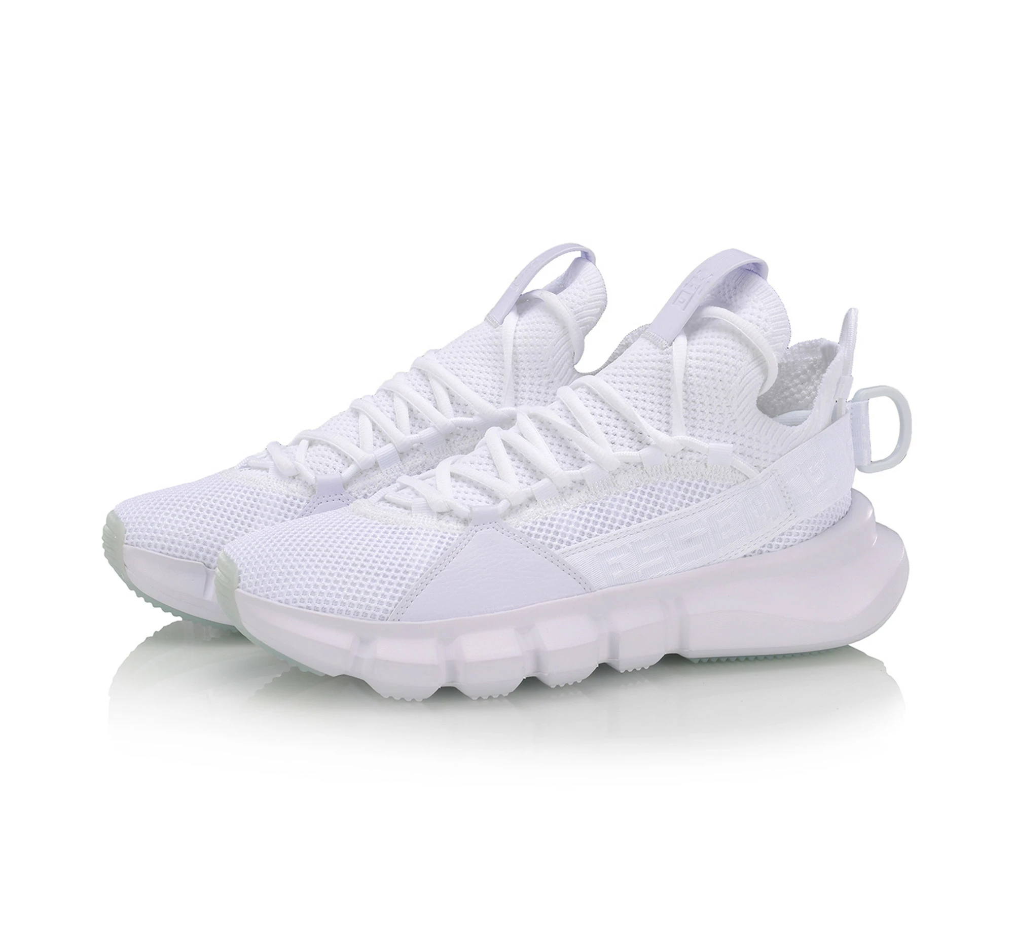 Essence - Lace Up 1 Essence - Lace Up