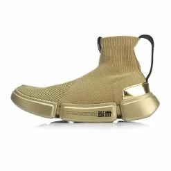 Wade Essence 2 - One Last Dance